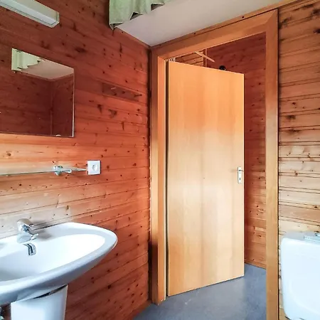 2 Bedroom In *